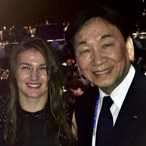 Katie taylor and AIBA President Ching-Kuo Wu